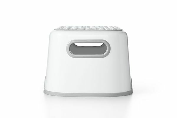 step-stool-gray-k3 tot_63116500_3b.jpg