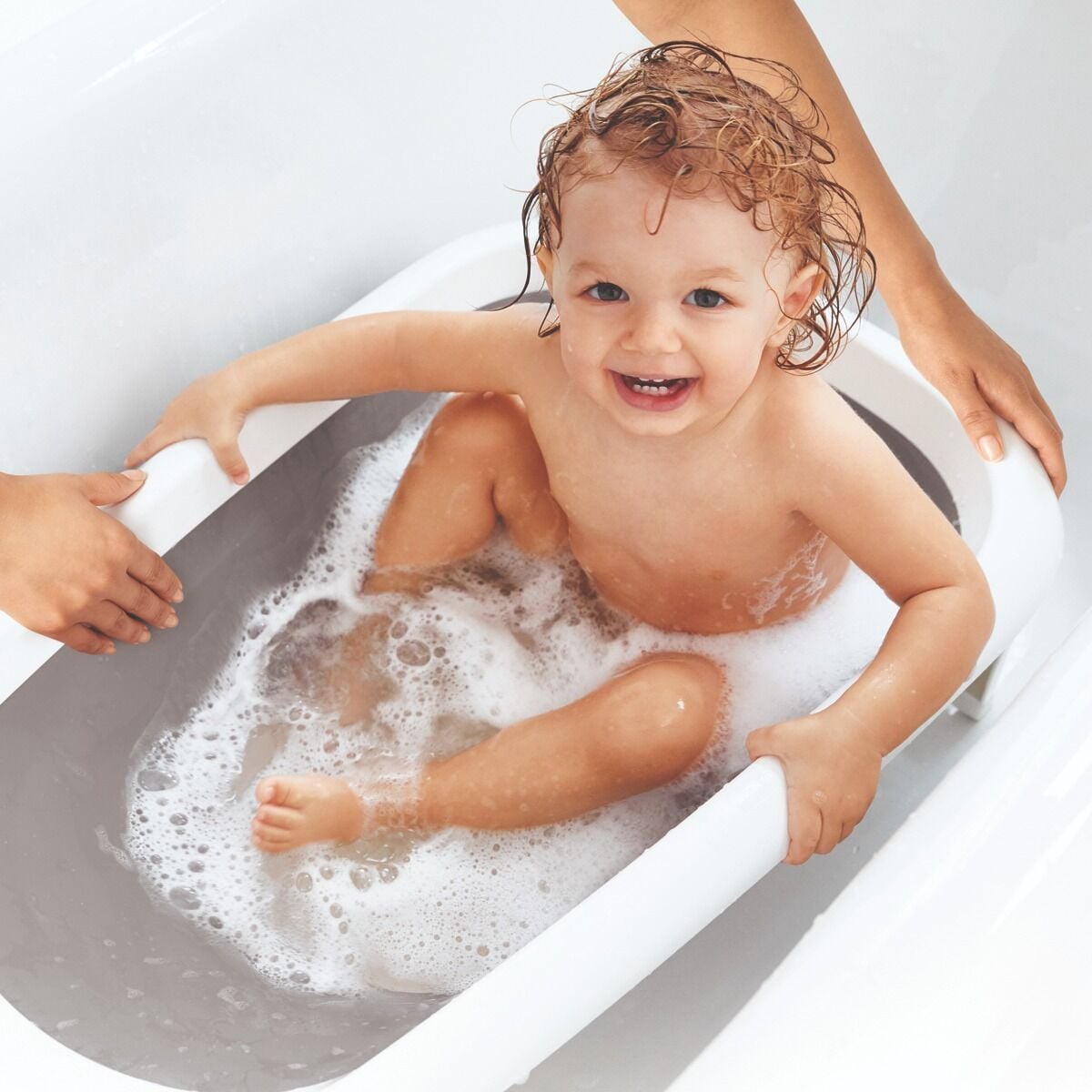 splash-and-store-bathtub-d9 tot_63142700_4e.jpg