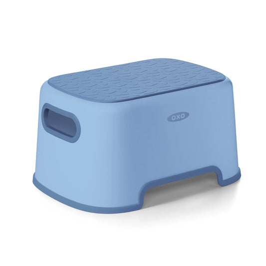 step-stool-dusk-w6 tot_63171600_step-stool-dusk_00_main.jpeg